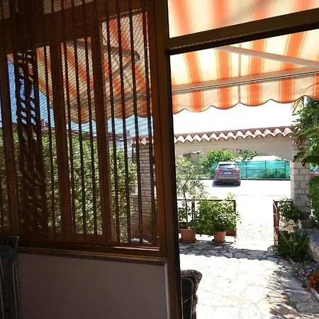 Fuer 2 Personen Ca 30 M In Novigrad, Adriakueste Kroatien Westkueste Von Istrien Apartment